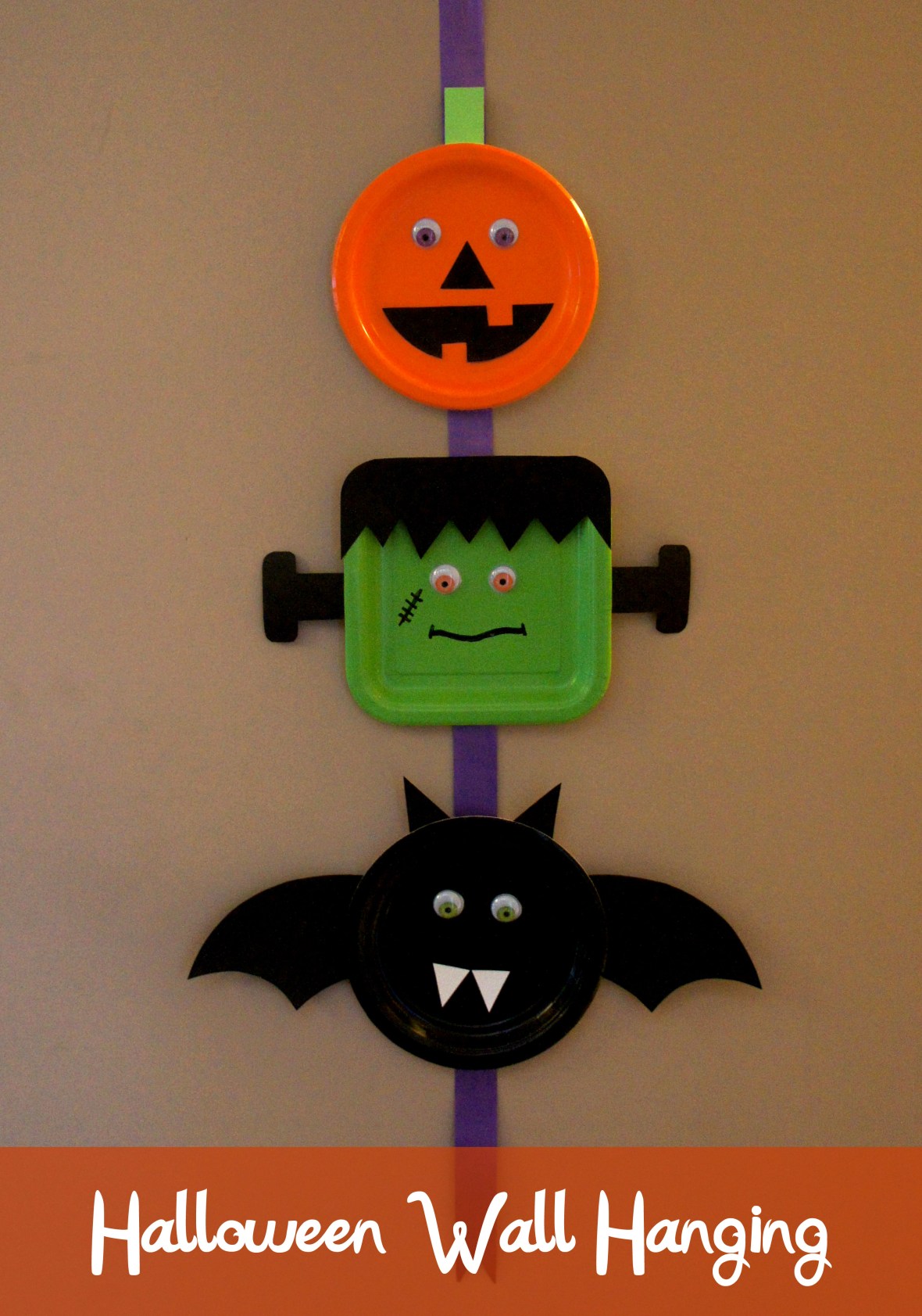 Halloween Wall Hanging Kids Craft with Printable Templates I DolledUpDesign