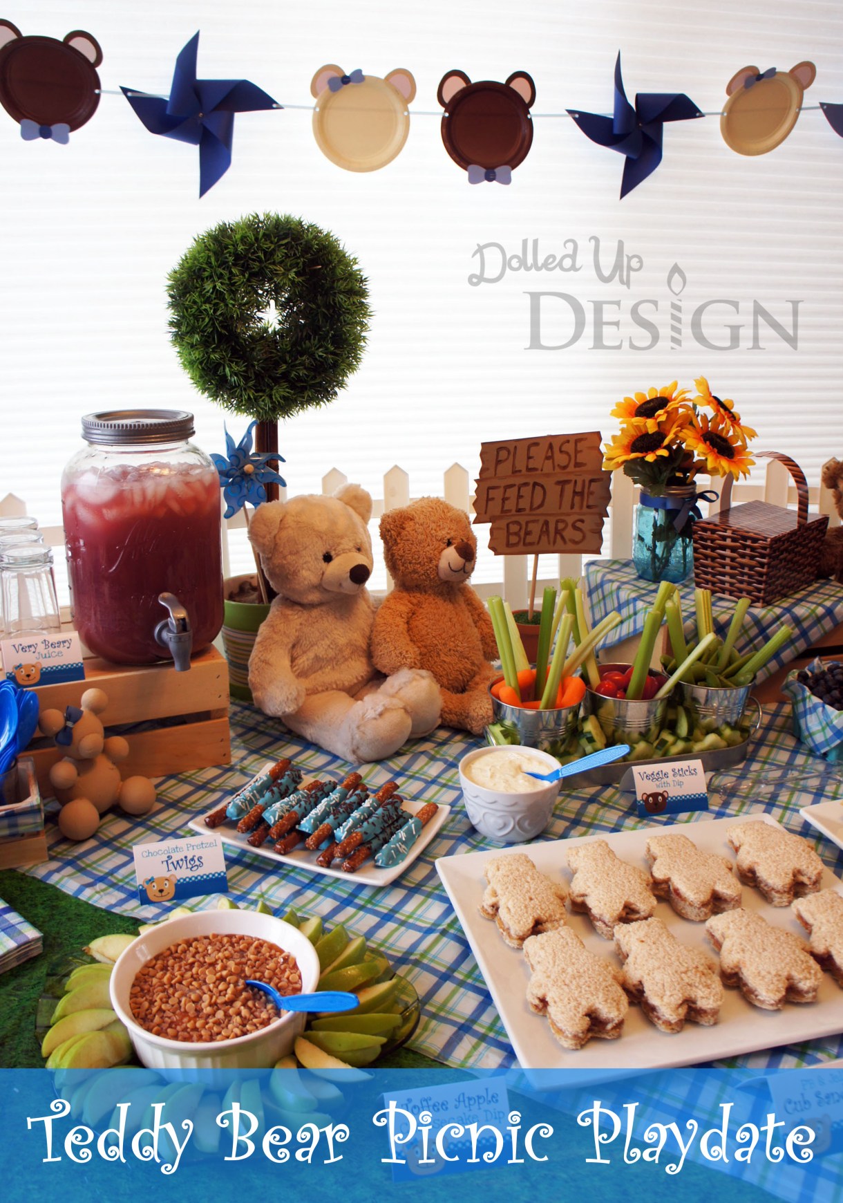 Picnic Time for Teddy Bears!