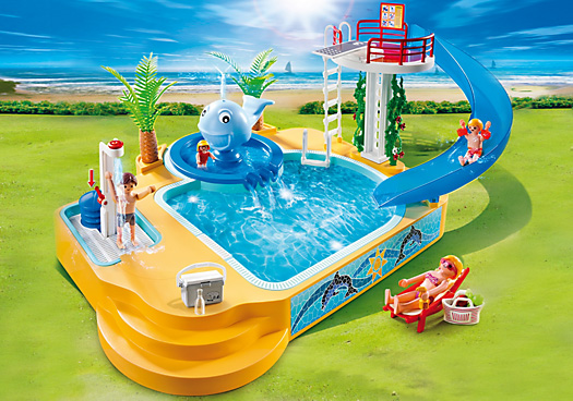 Playmobil_Pool with Whale Fountain