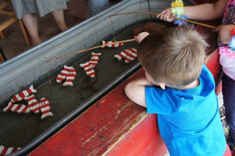 Fort Edmonton Park_Fishing Carnival Game