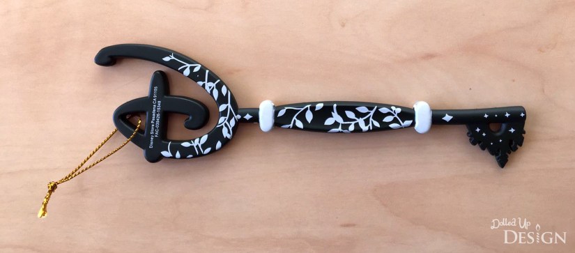 Unlocking Magic At The Disney Store_Store Opening Ceremony Keepsake Key