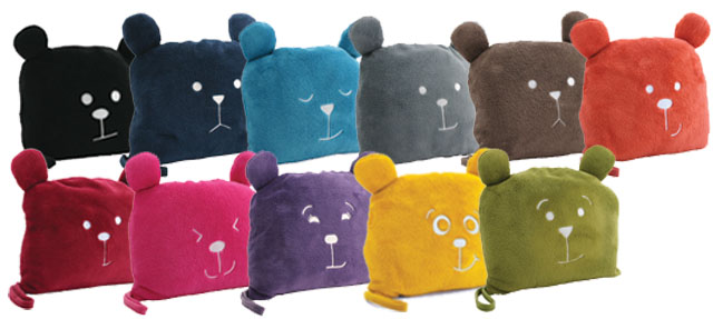 Friday Favorites_Lug Nap Sac UCB Blanket + Pillow