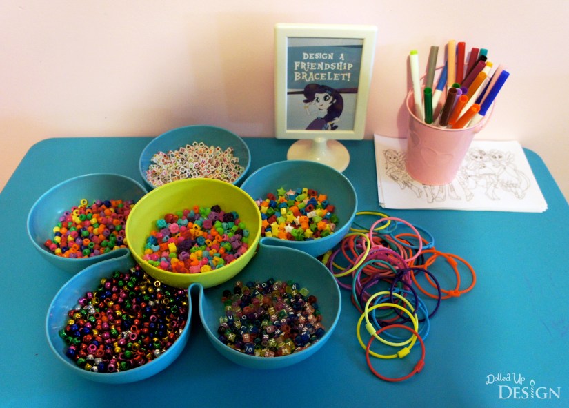 My Little Pony Equestria Girls Party _ Friendship Bracelets