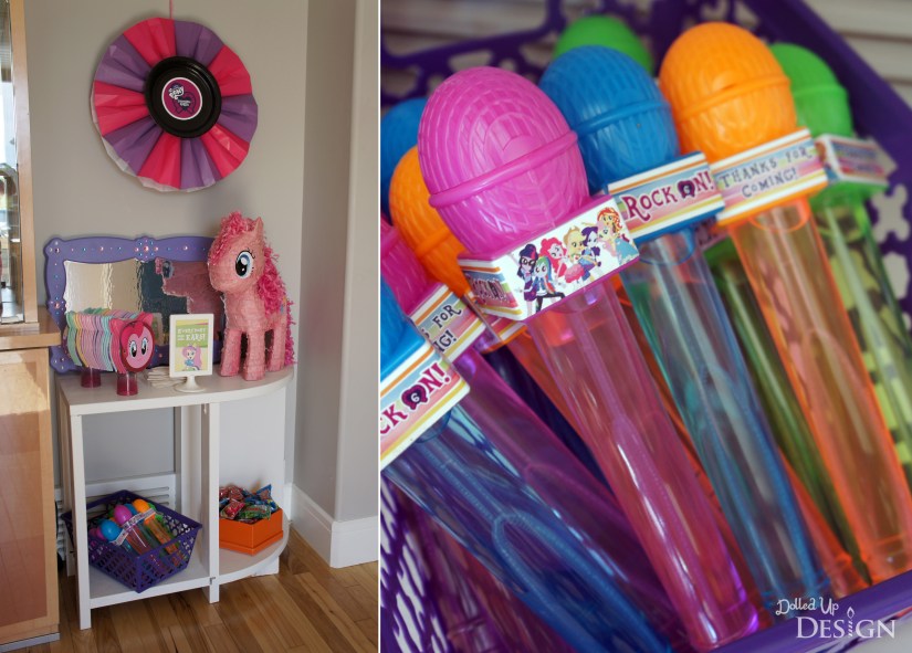 My Little Pony Equestria Girls Party _ Microphone Bubbles Favors